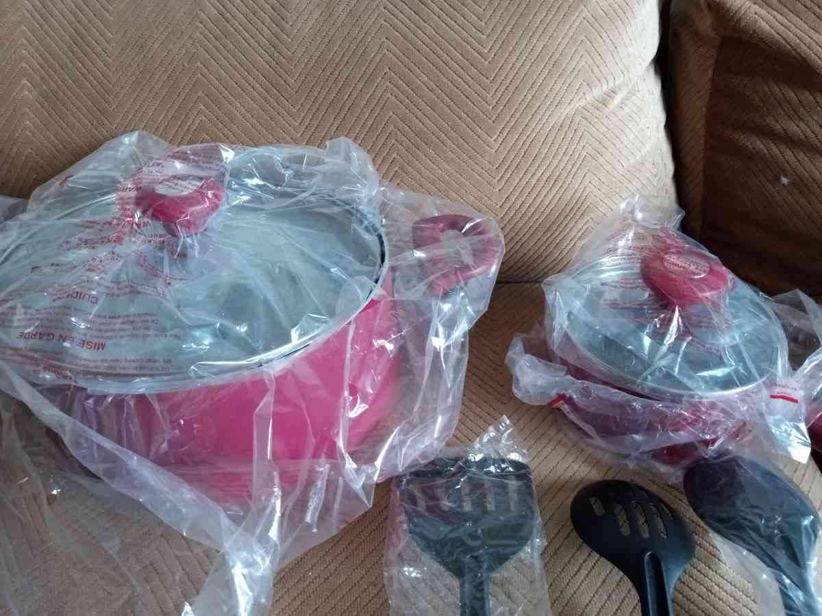 pots and pans set from QVC Rachel ray series