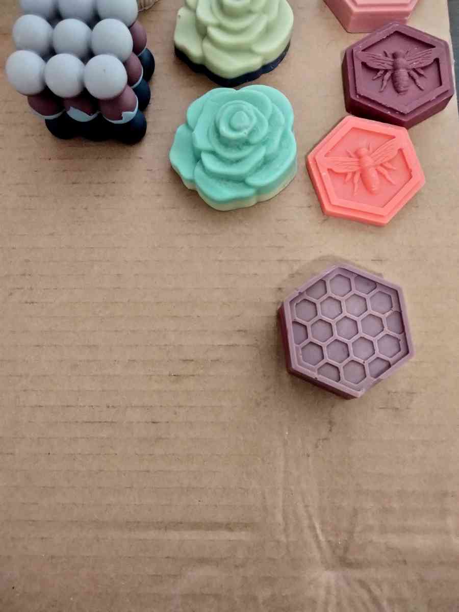 handmade Wax melts an Candles