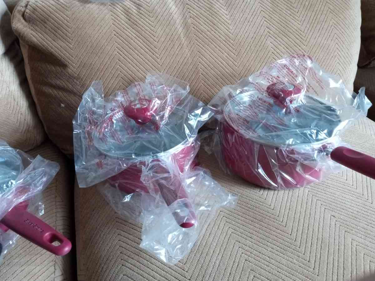 pots and pans set from QVC Rachel ray series