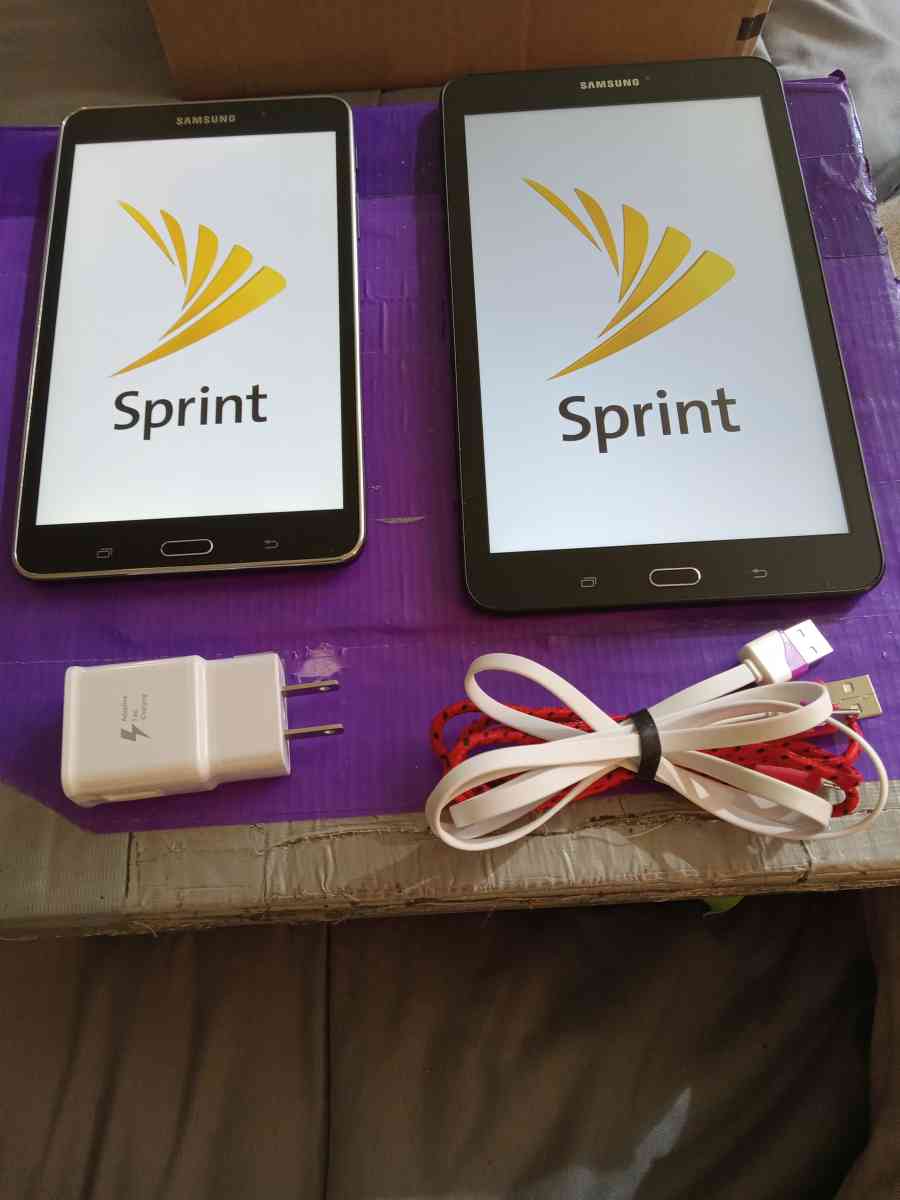 Samsung Tablets W Chargers