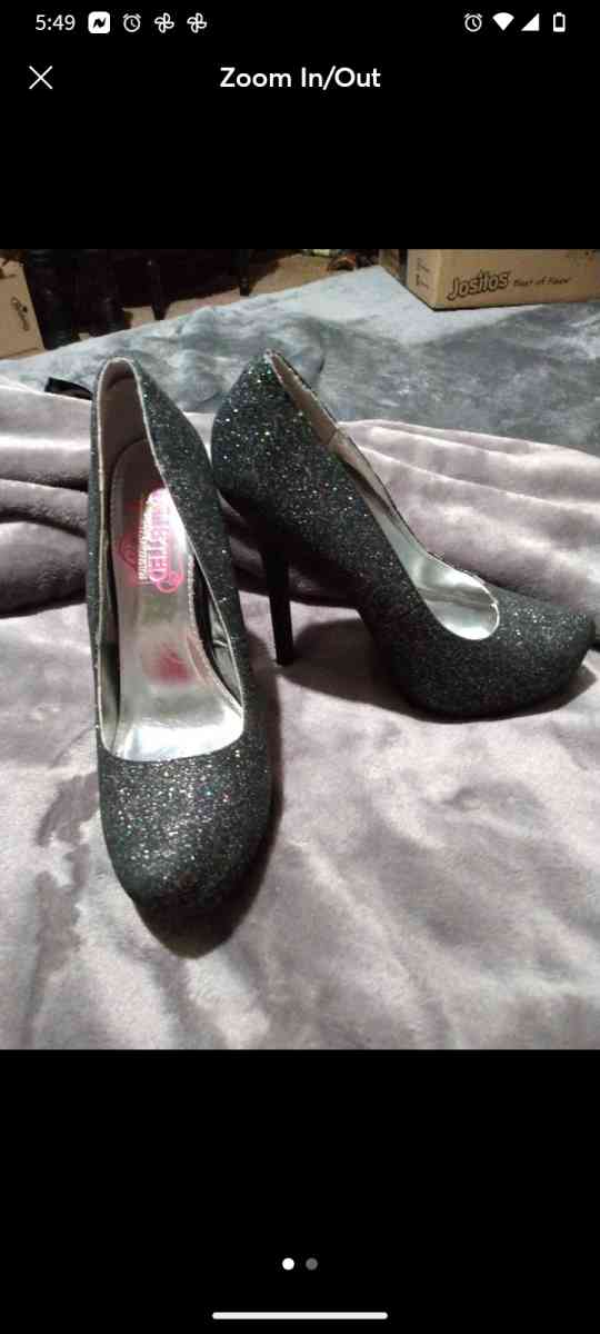 KENNETH COLE PRODUCTIONS UNLISTED HEELS LIKE NEW size 7 5