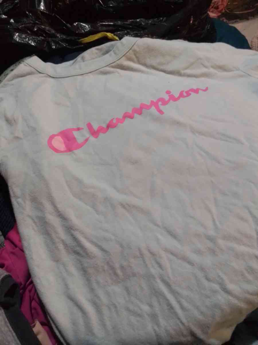 woman tshirt