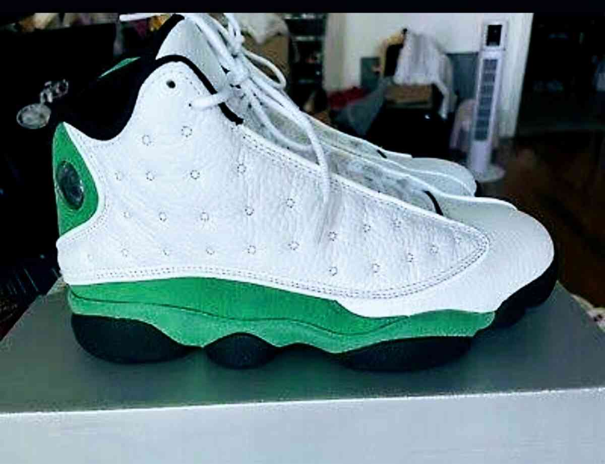 Jordan Retro 13s Lucky Green