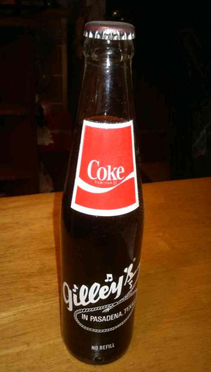 Original 1983 Commemorative Gilley s Coke
