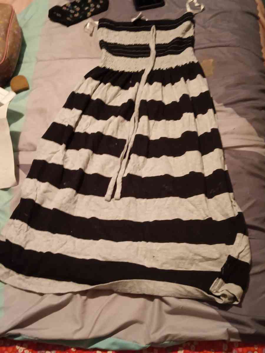 closet clean out fo sale