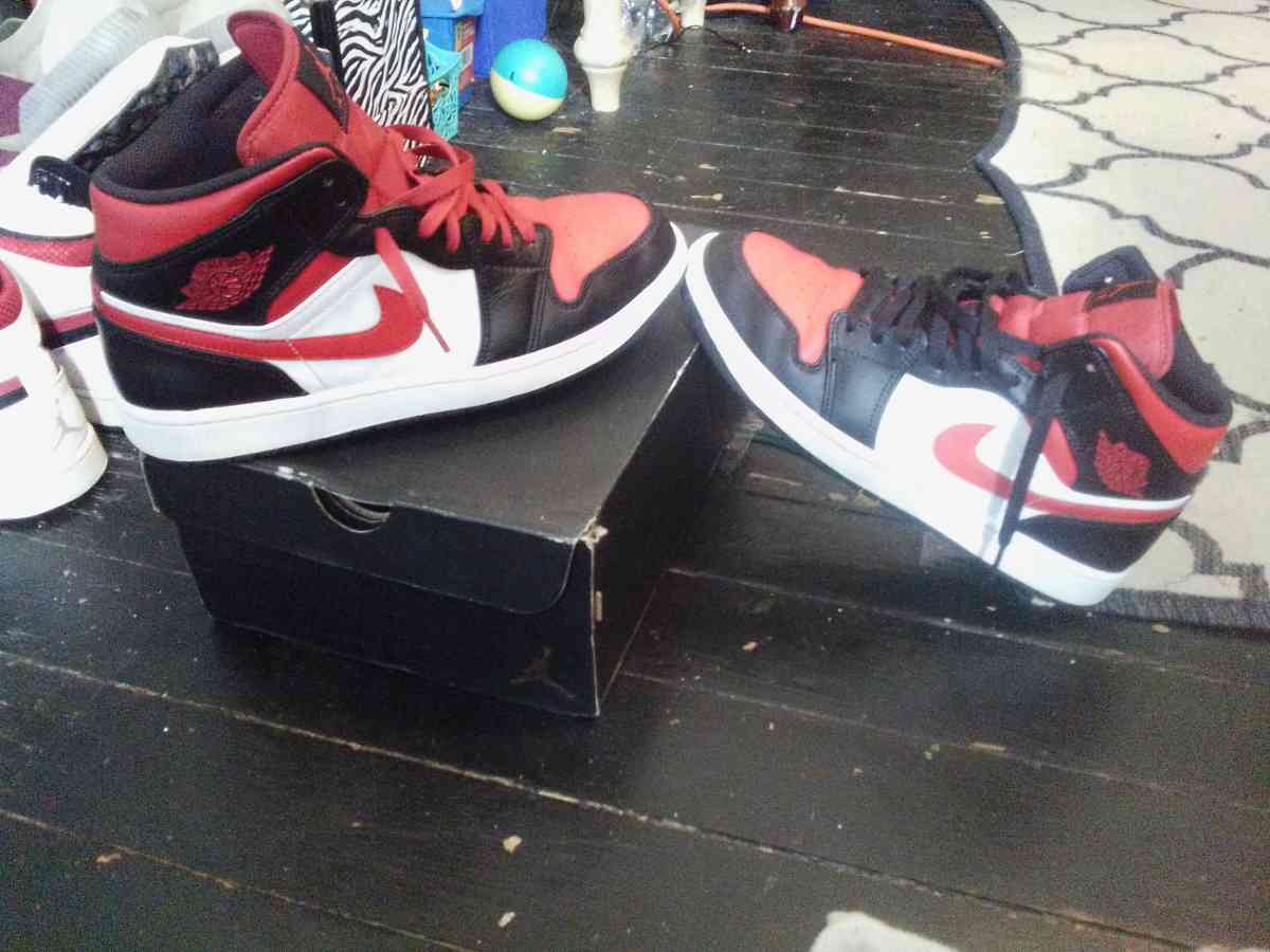 Jordan 1s in great shape and please dont waste OUR time