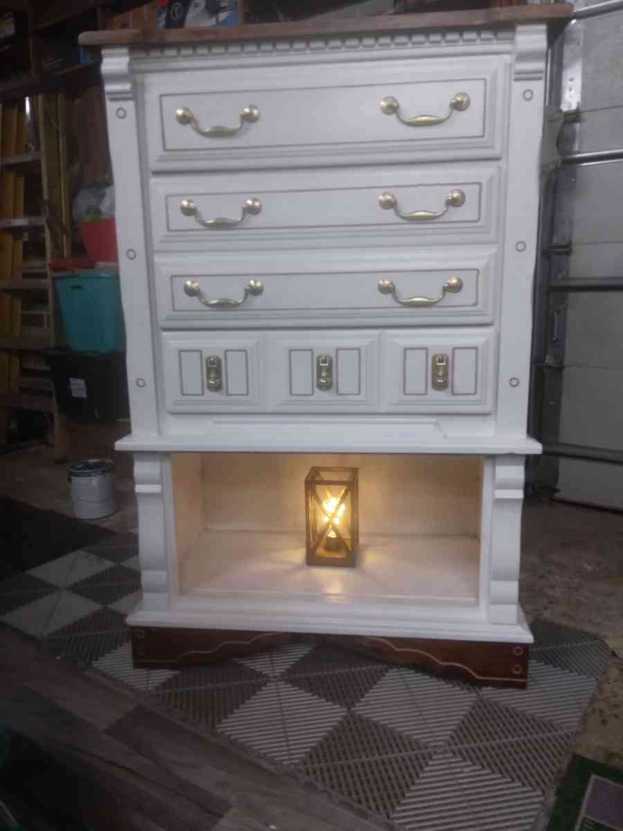 dresser