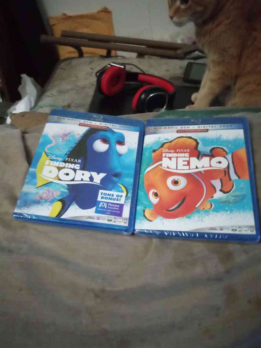 kids DvDs movies still in cases