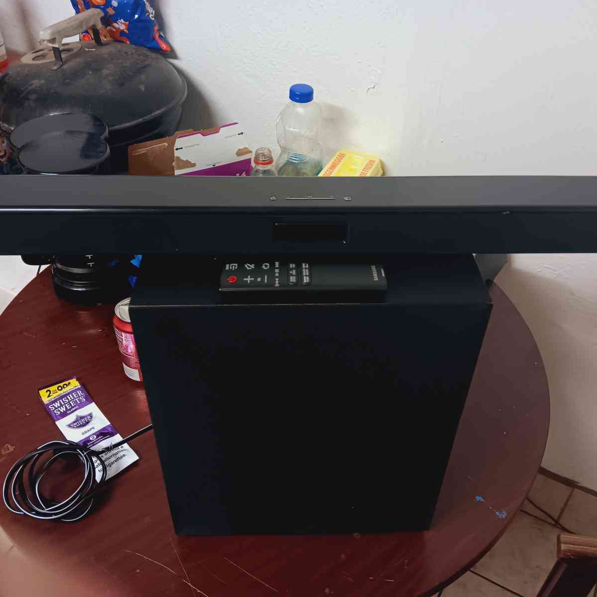Samsung soundbar in Sub woofer