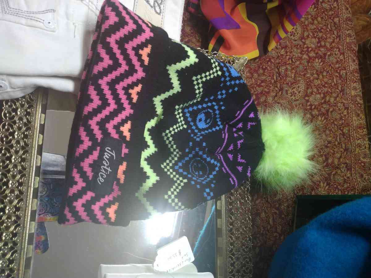 JUSTICE BEANIE