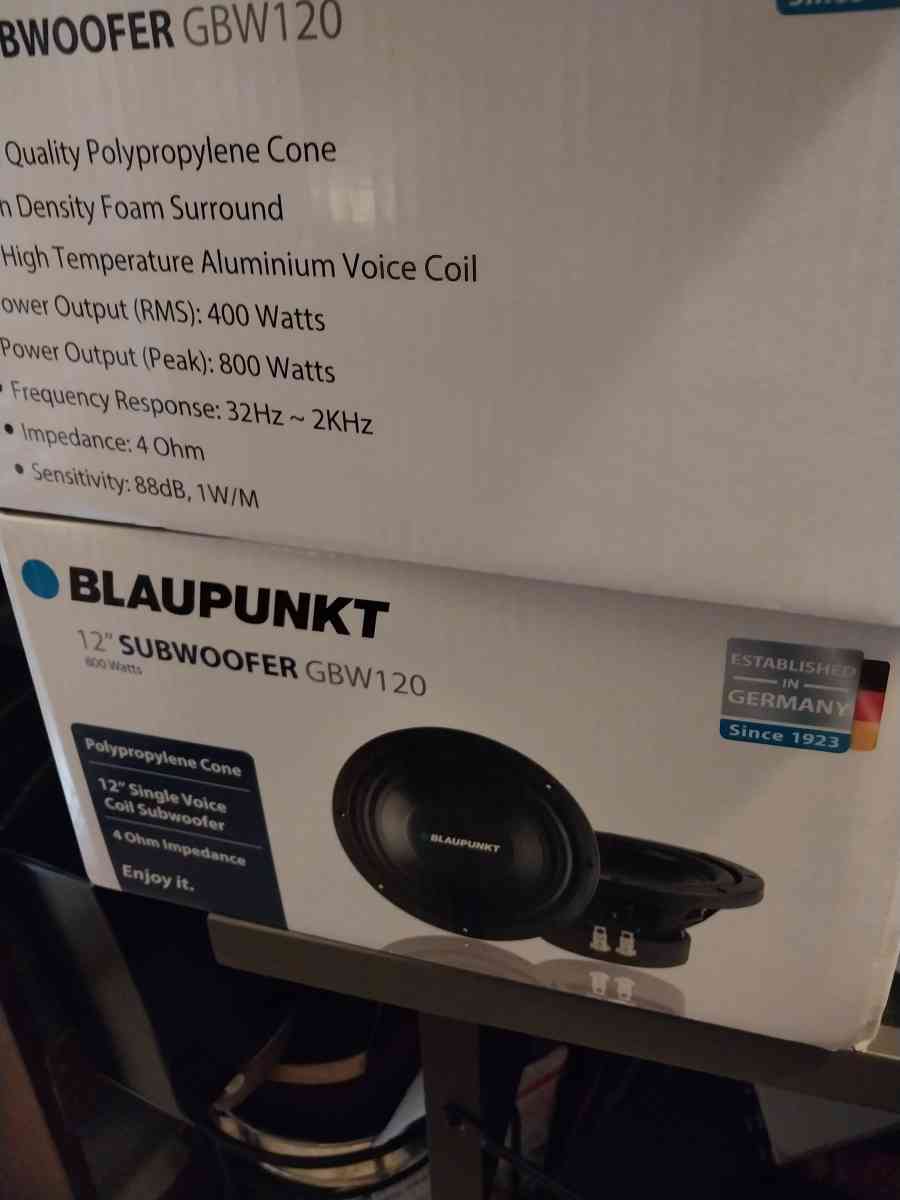 New Pair of Blaupunkt 12 Subs