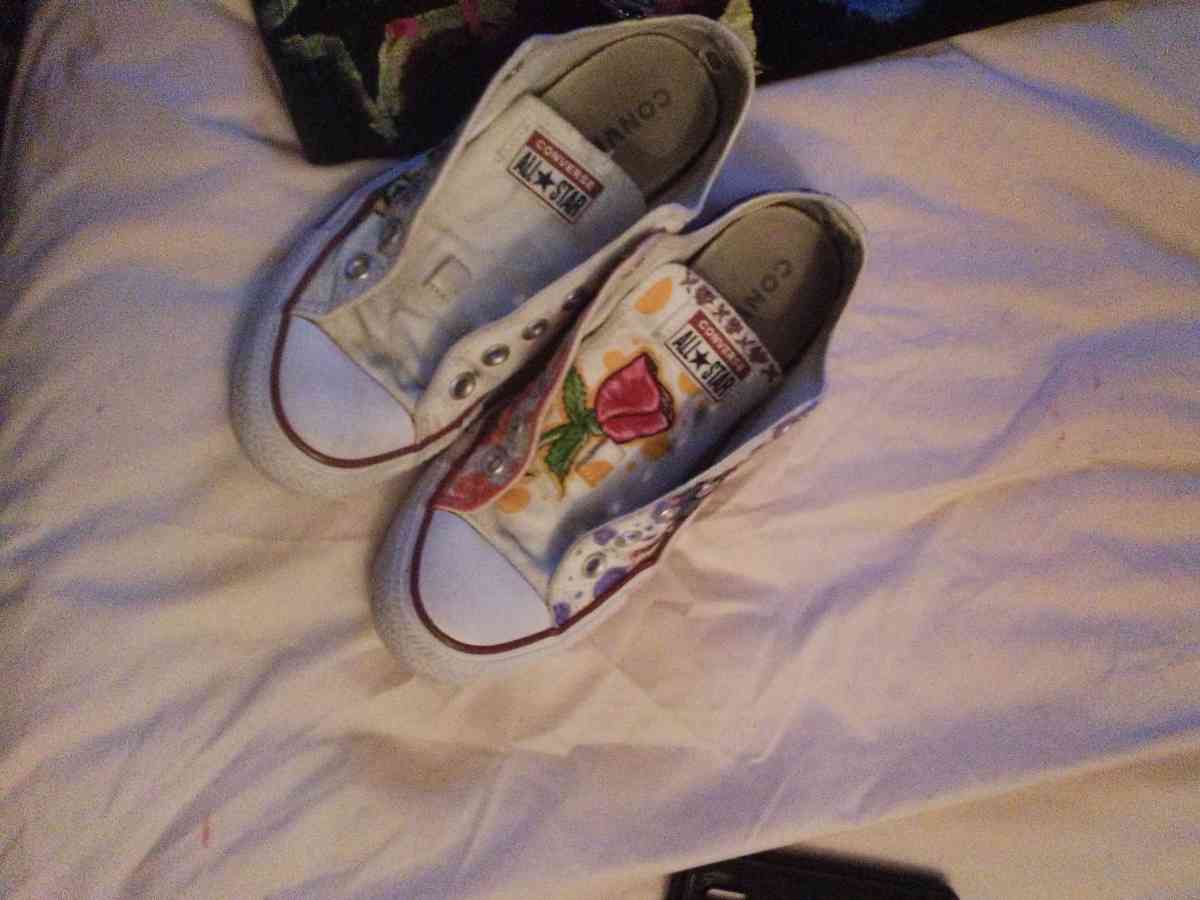 I make custom design pants shoes or shirts