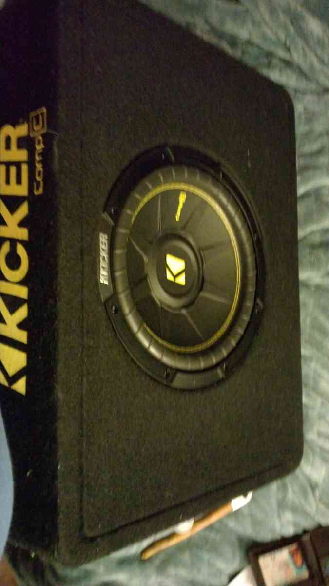 Selling hooverboard amp 3subwoofers straight edgerazor wcase