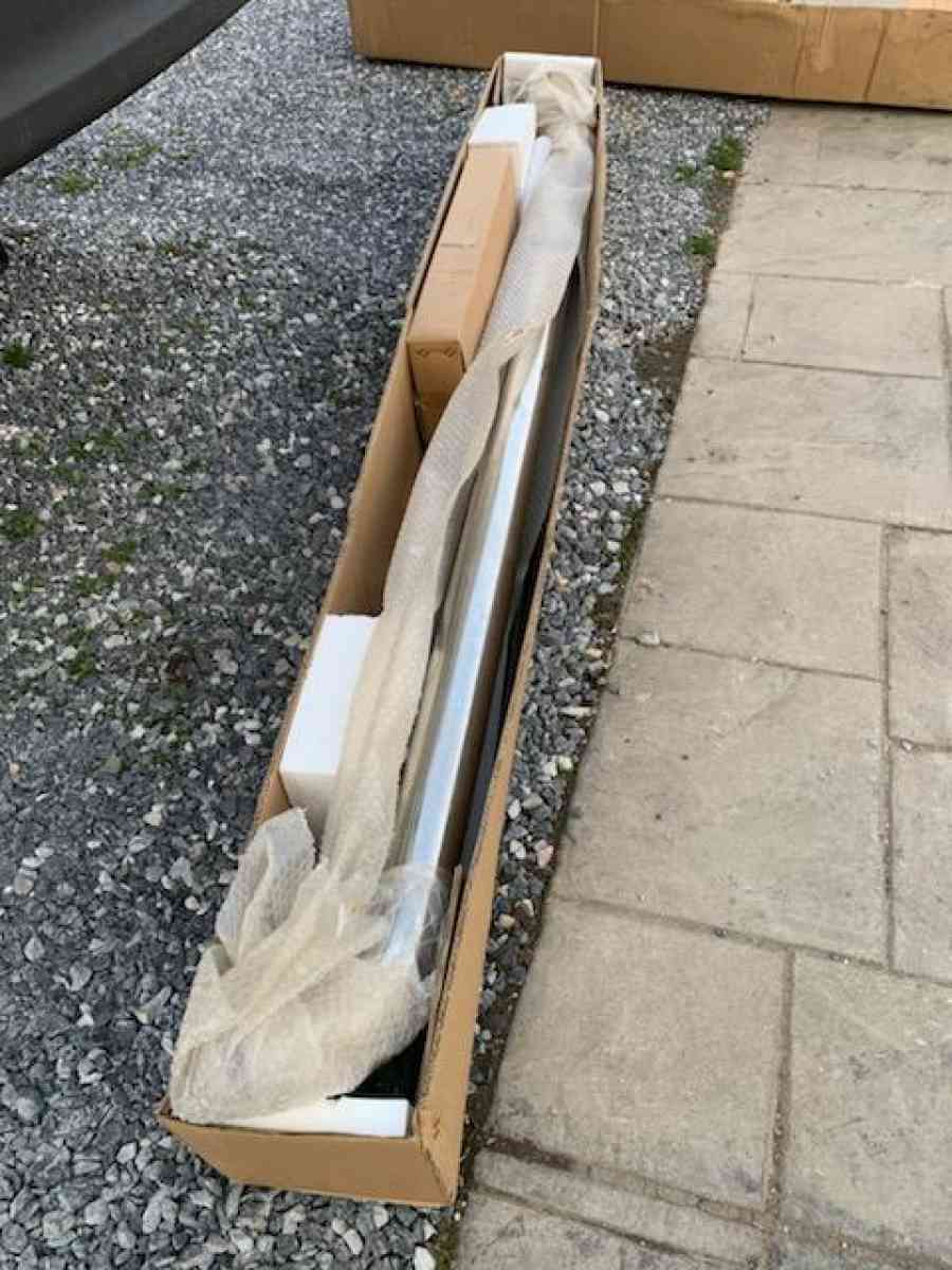 bar step for a Ram truck