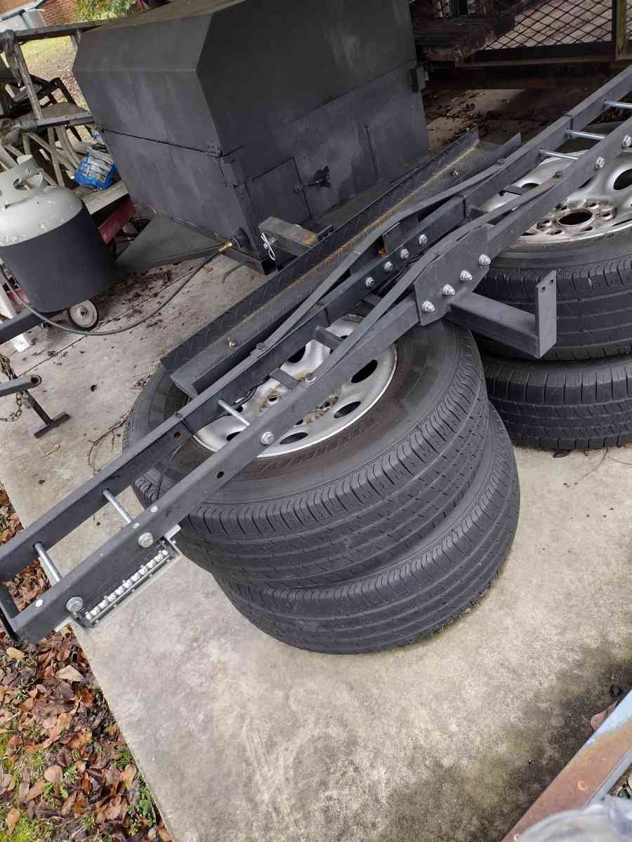 motorcycle or scooter hauler goes in Reese hitch