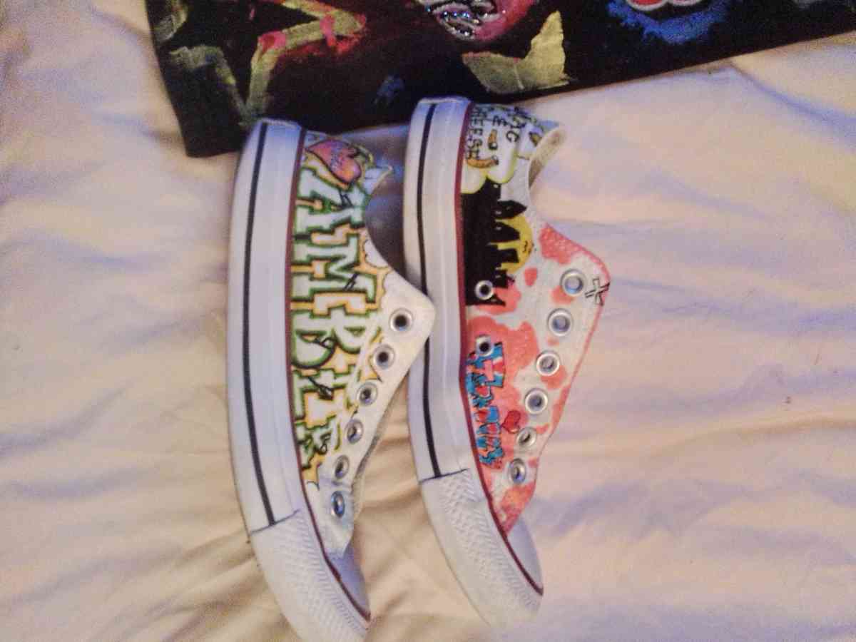 I make custom design pants shoes or shirts