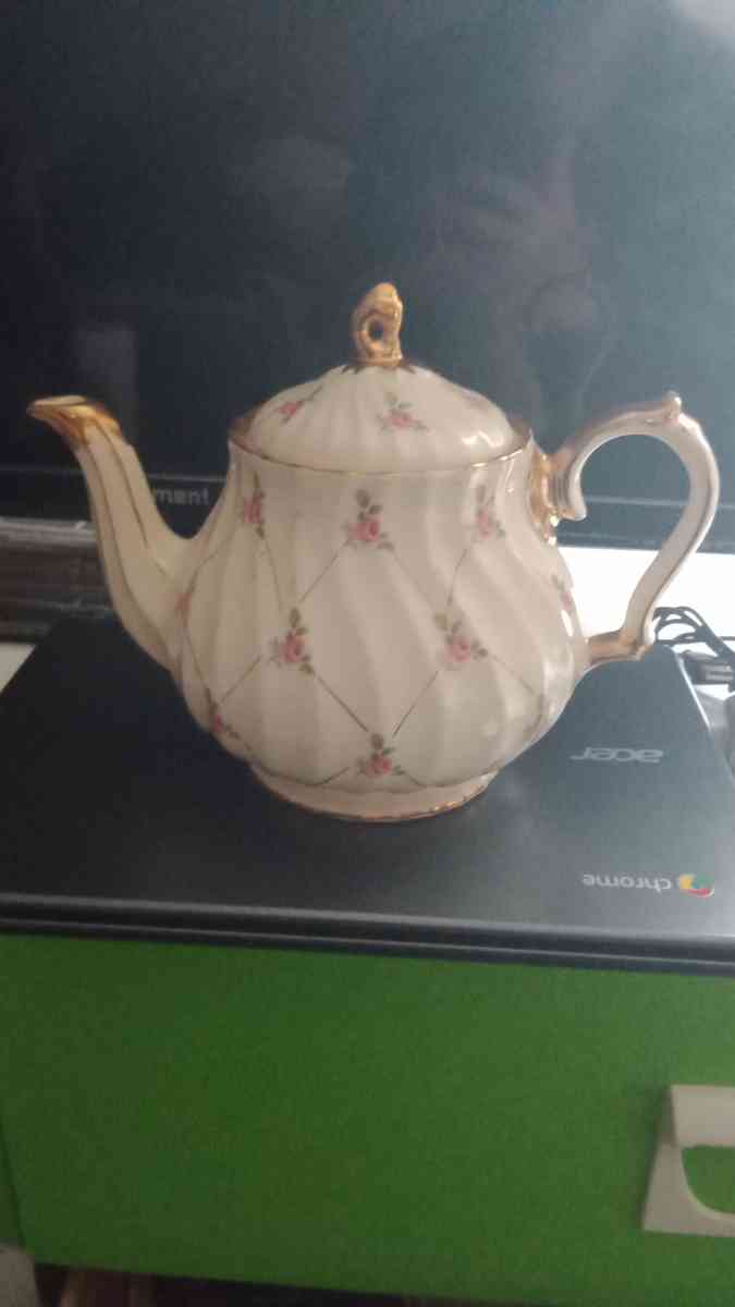 Tea Server