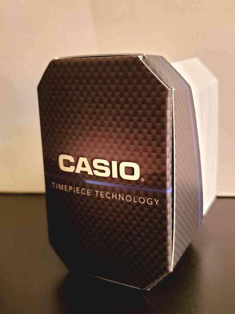 Mens Casio Watch Mdv106b1a3v 200 Meter Green Rotating Bezel