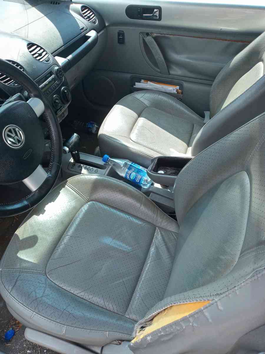 Volkswagen silver 125000 miles runs good drives good