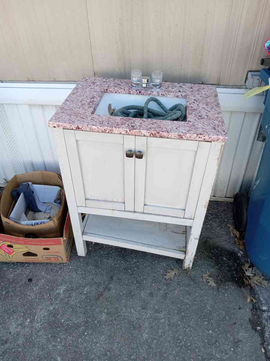 marble bathroom bendy