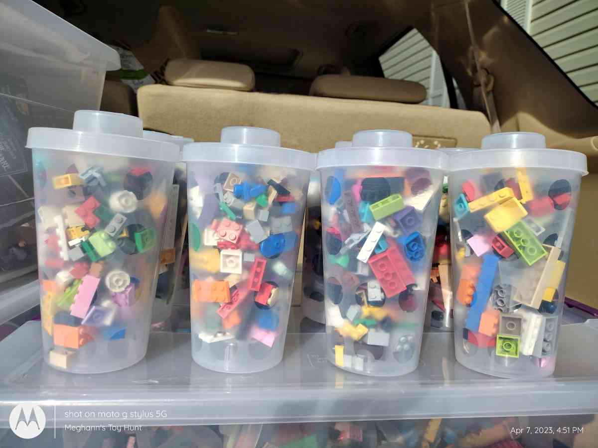 Lego Cup Full with Lid