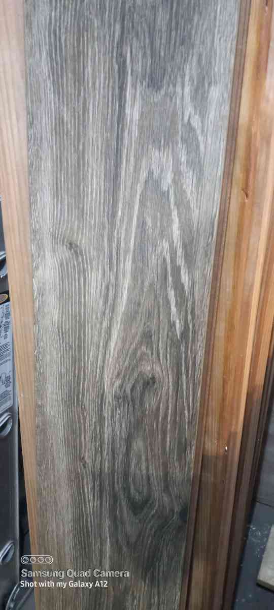 waterproof  laminate  flooring