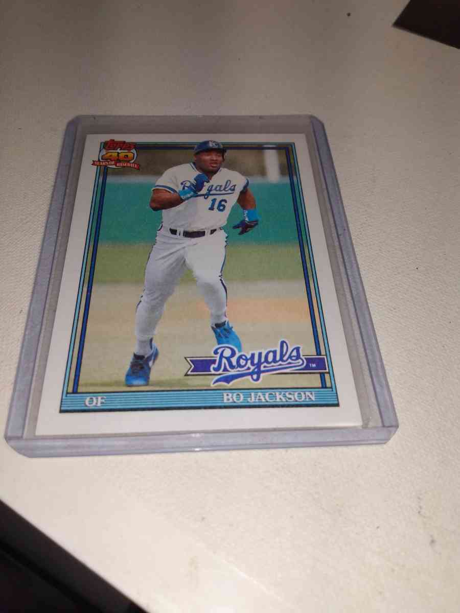 Topps 40th anniversary Bo Jackson card 600