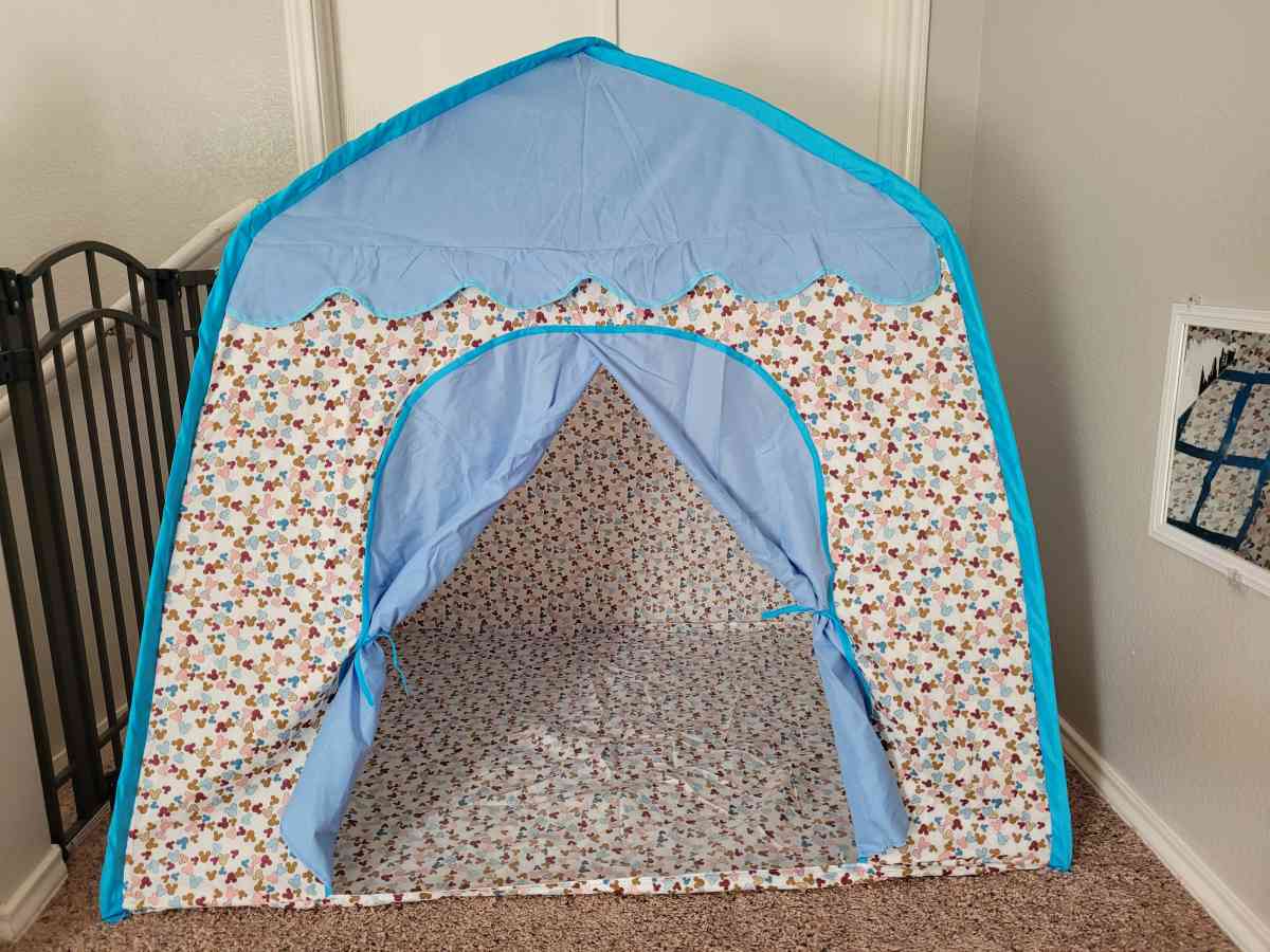 Mickey Mouse children cloth play tent