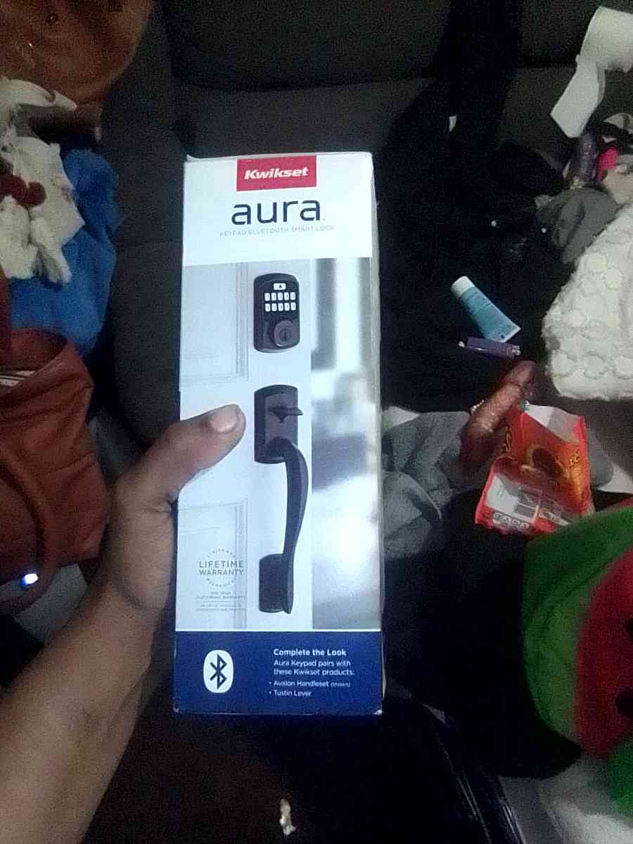 aura key pad Bluetooth smart  lock