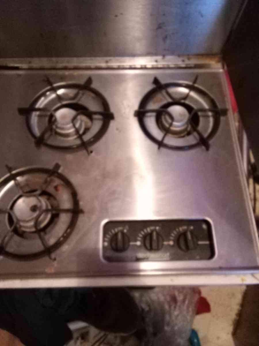 a three burner gas tank as you go portable propane stove