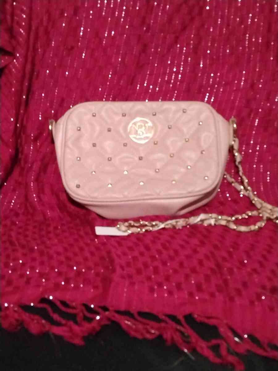 MISCHKA BADGLEY CROSSBODY PURSE