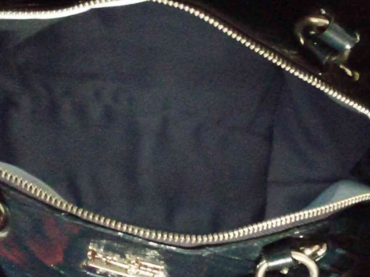 COACH DARK BLUE HANDBAG