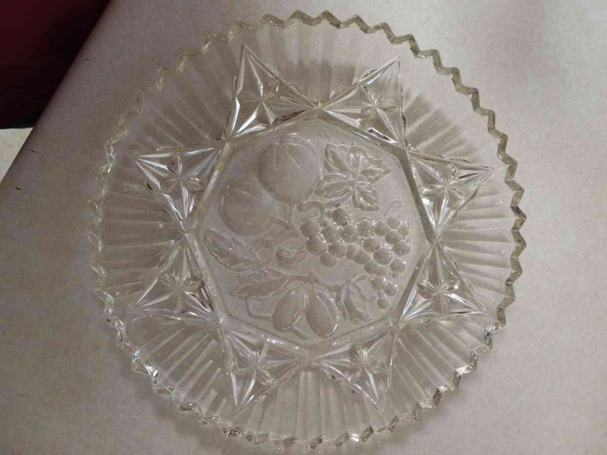 Vintage Federal depression glass food platter