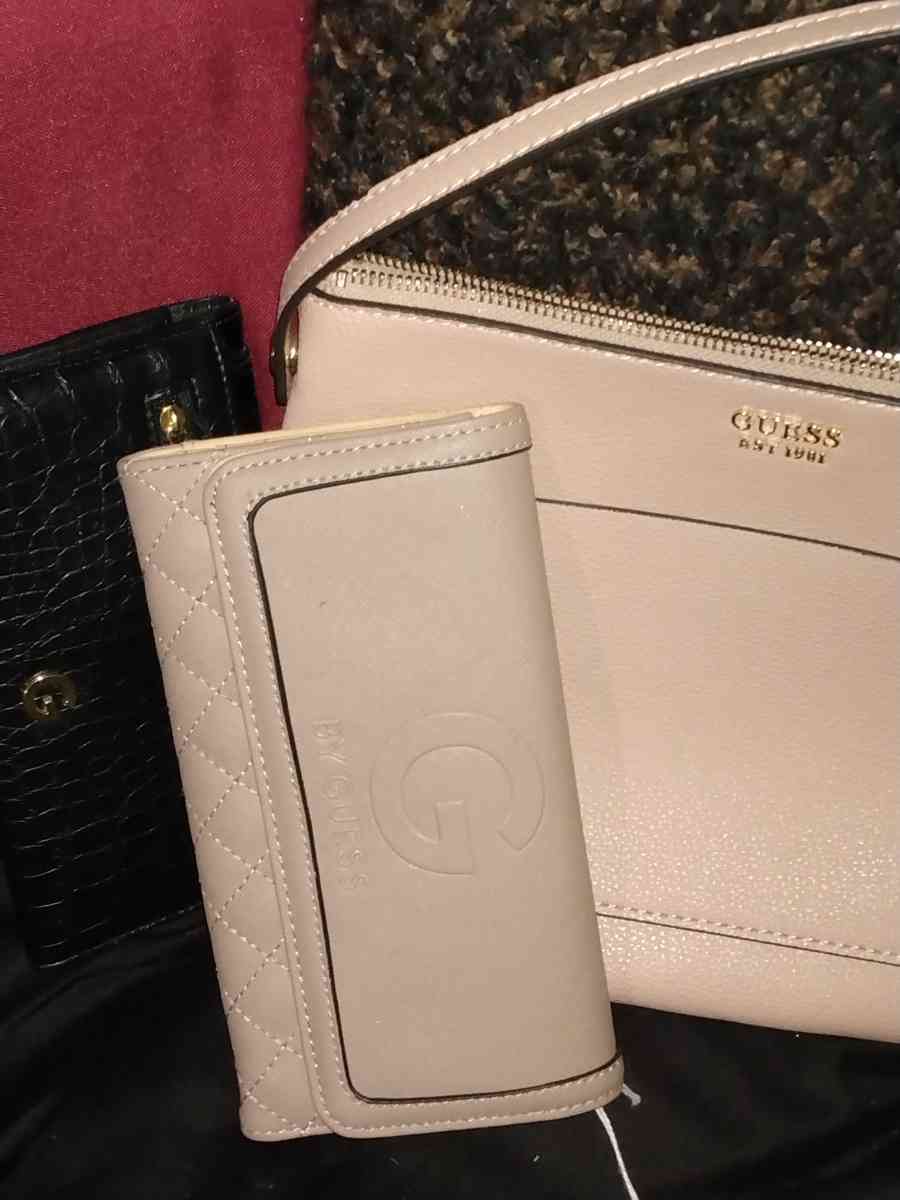 G BY GUESS BEIGE HANDBAG AND G BY GUESS WALLETS