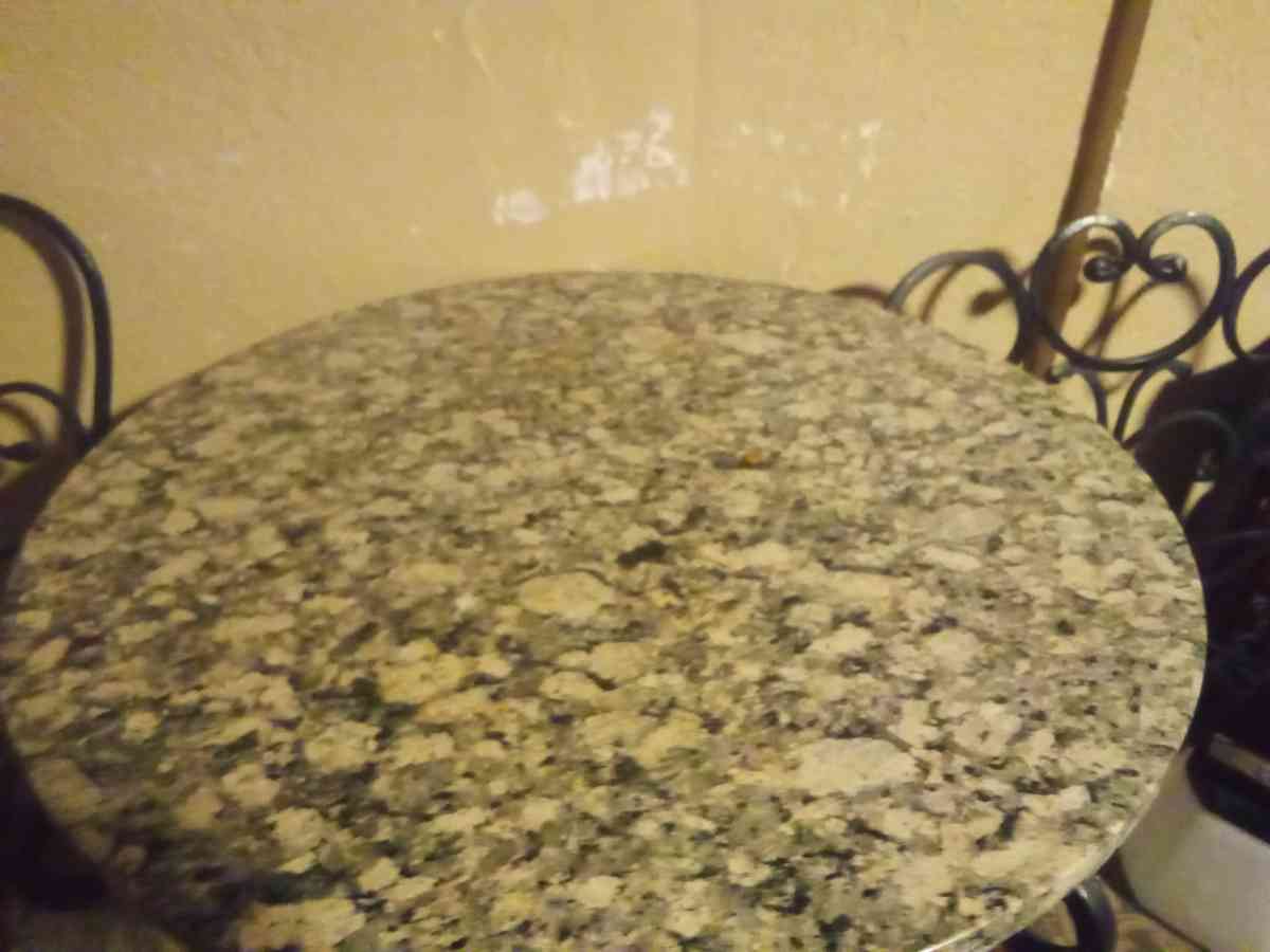 Bistro type Wrought Iron Table w Chairs