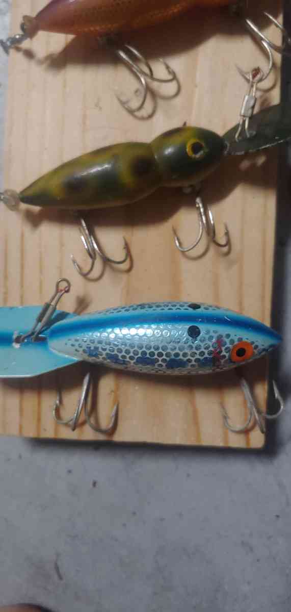 vintage fishing lures