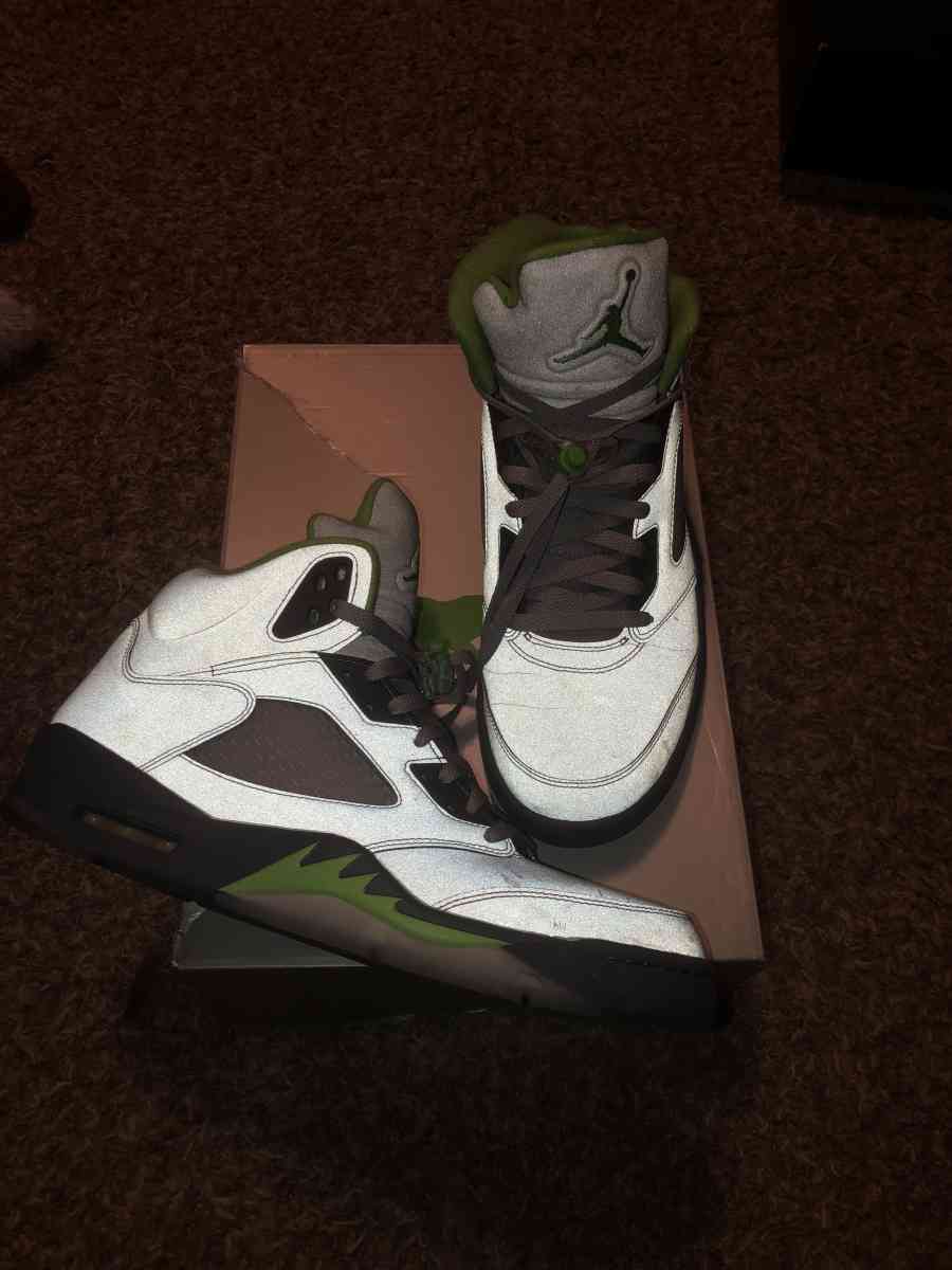 All Size Q12 Jordans