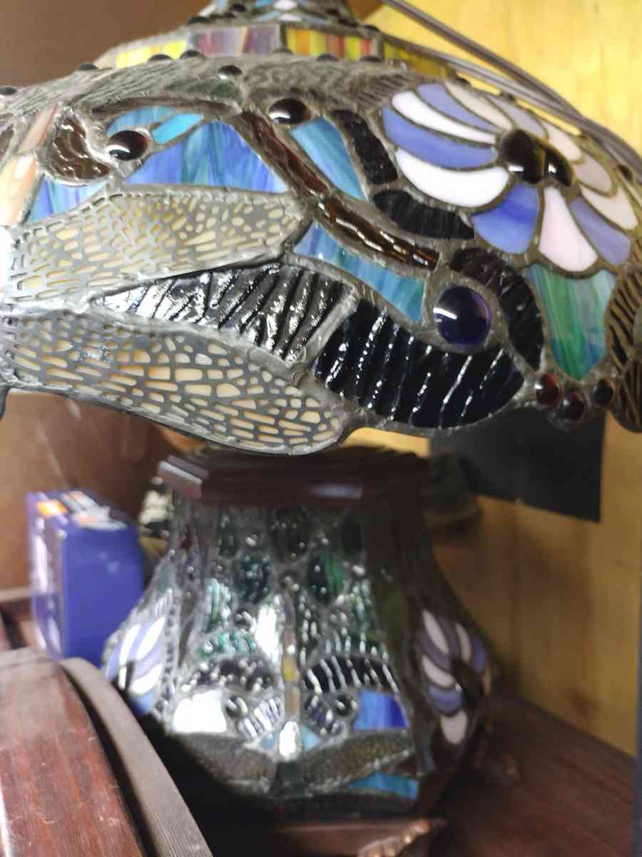 dragonfly tiffany lamp