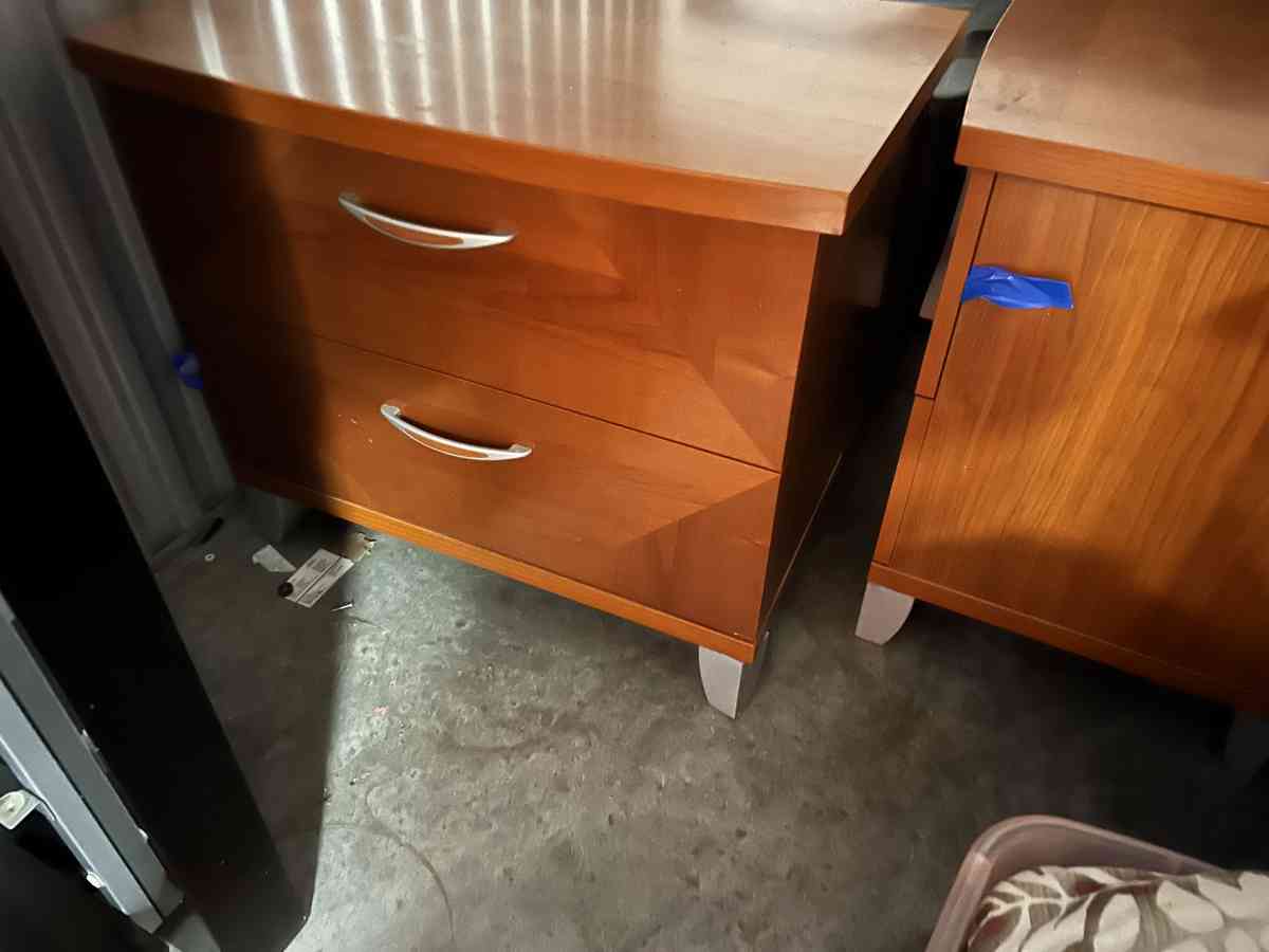 2 Mid century night stand