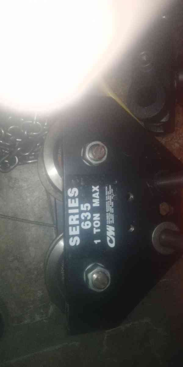 2 CM LODESTAR half ton 500kg max EACH