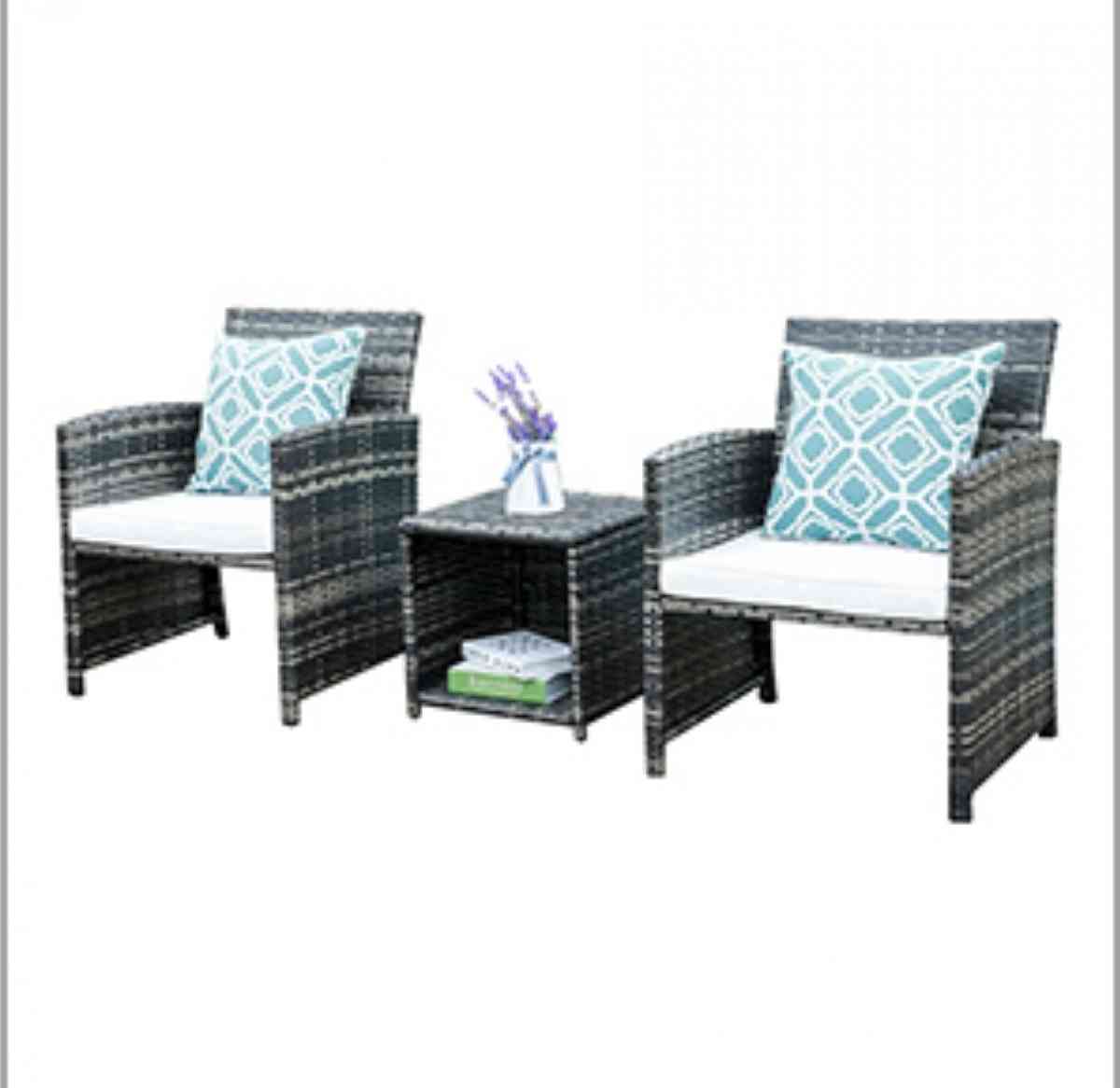 3pc outdoor patio set gray wicker with cream color cushion