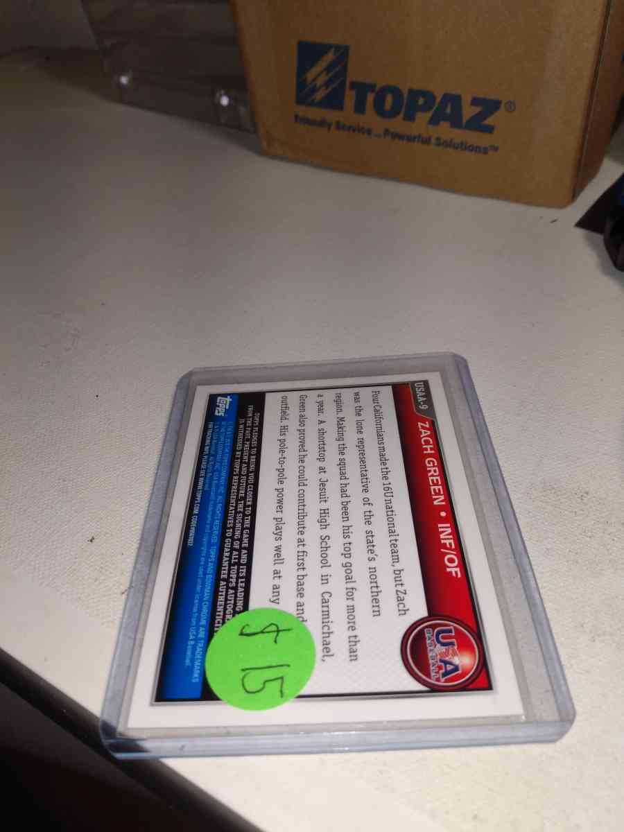 2010 Topps Bowman first Chrome card Zach green autograph