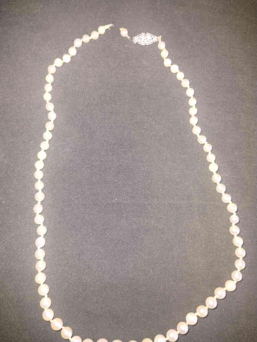 real pearl necklace