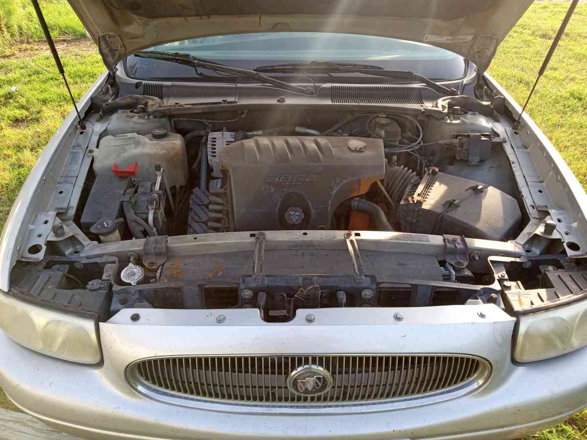 Oldsmobile Cutlass 2000