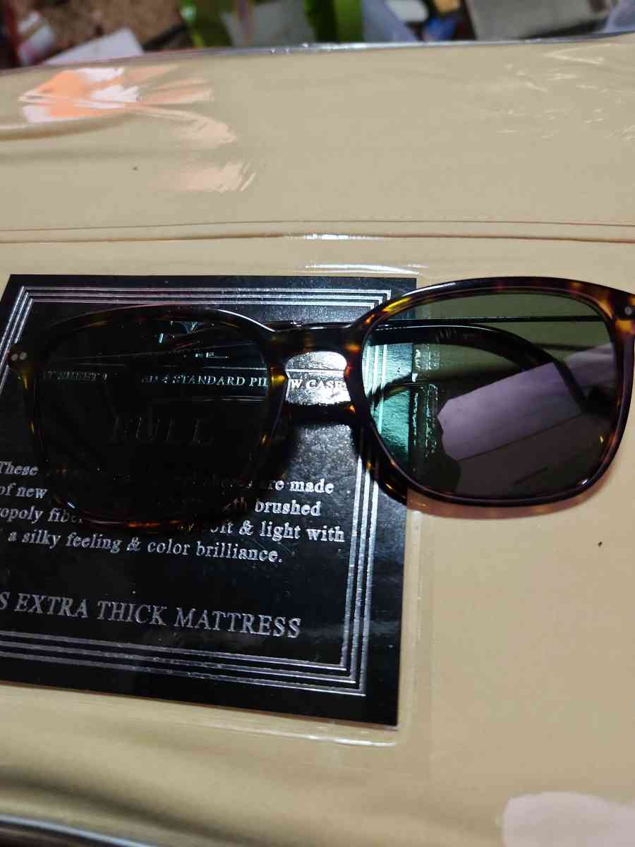 georgio armani sun glasses