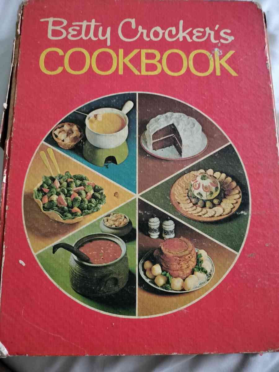 Vintage Betty Crocker Cookbook