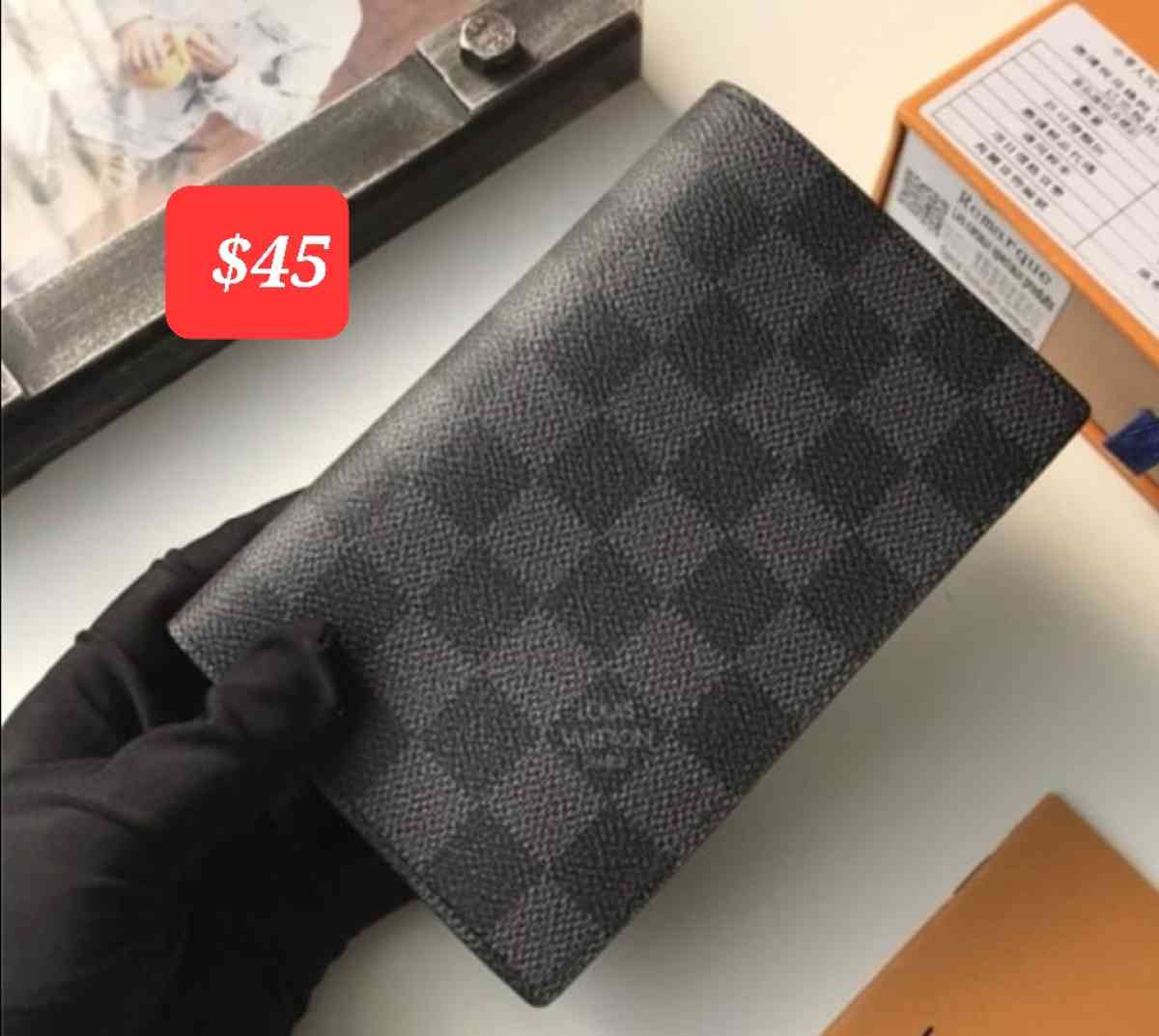 passport wallet