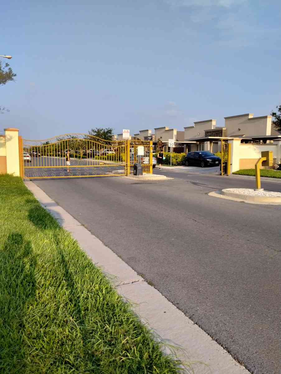 renta de apartamento 709 E MYRTLE BEACH Ave apt 1