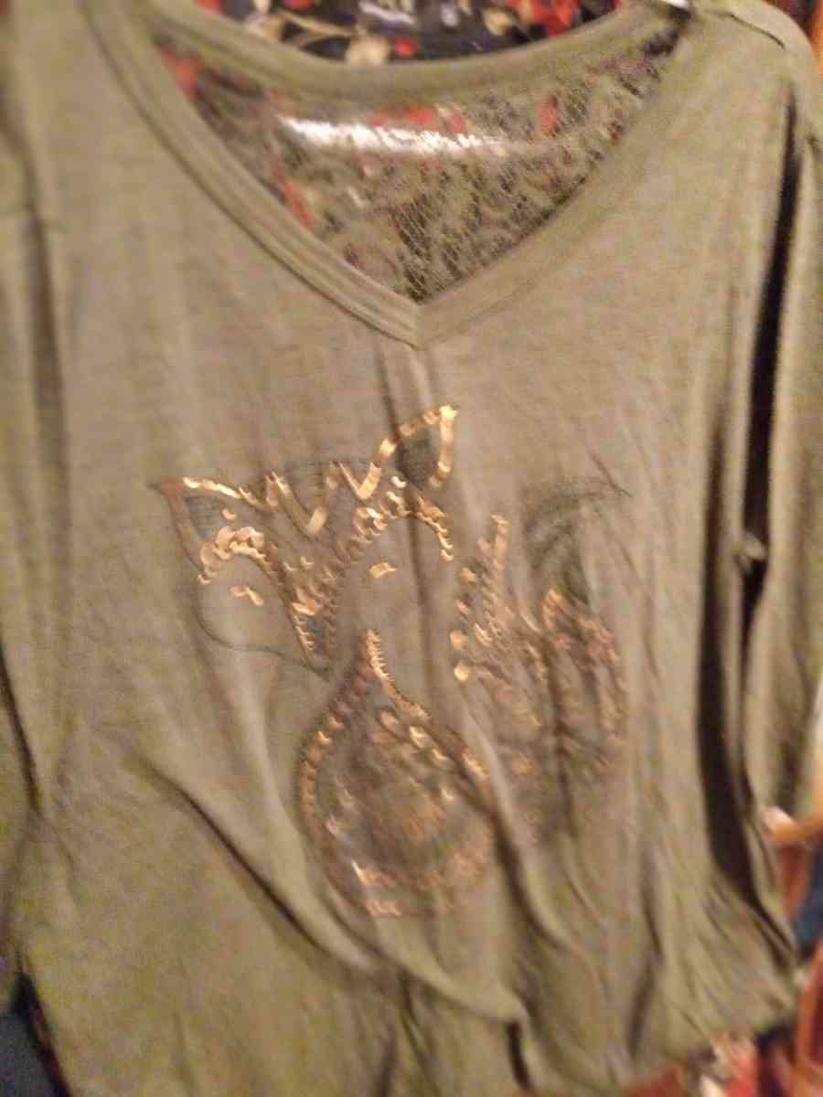 Plus Size Womans Clothes