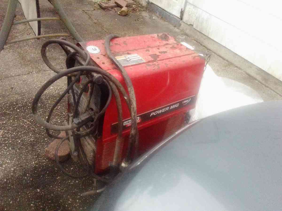 Lincoln Welding Machine